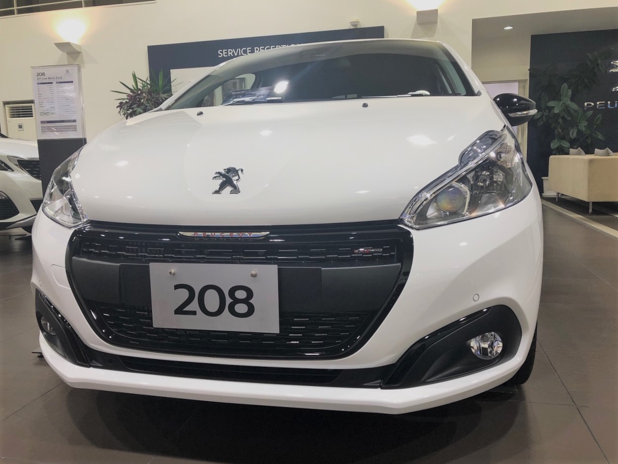 208GTLine BlackPack DEBUT FAIR！