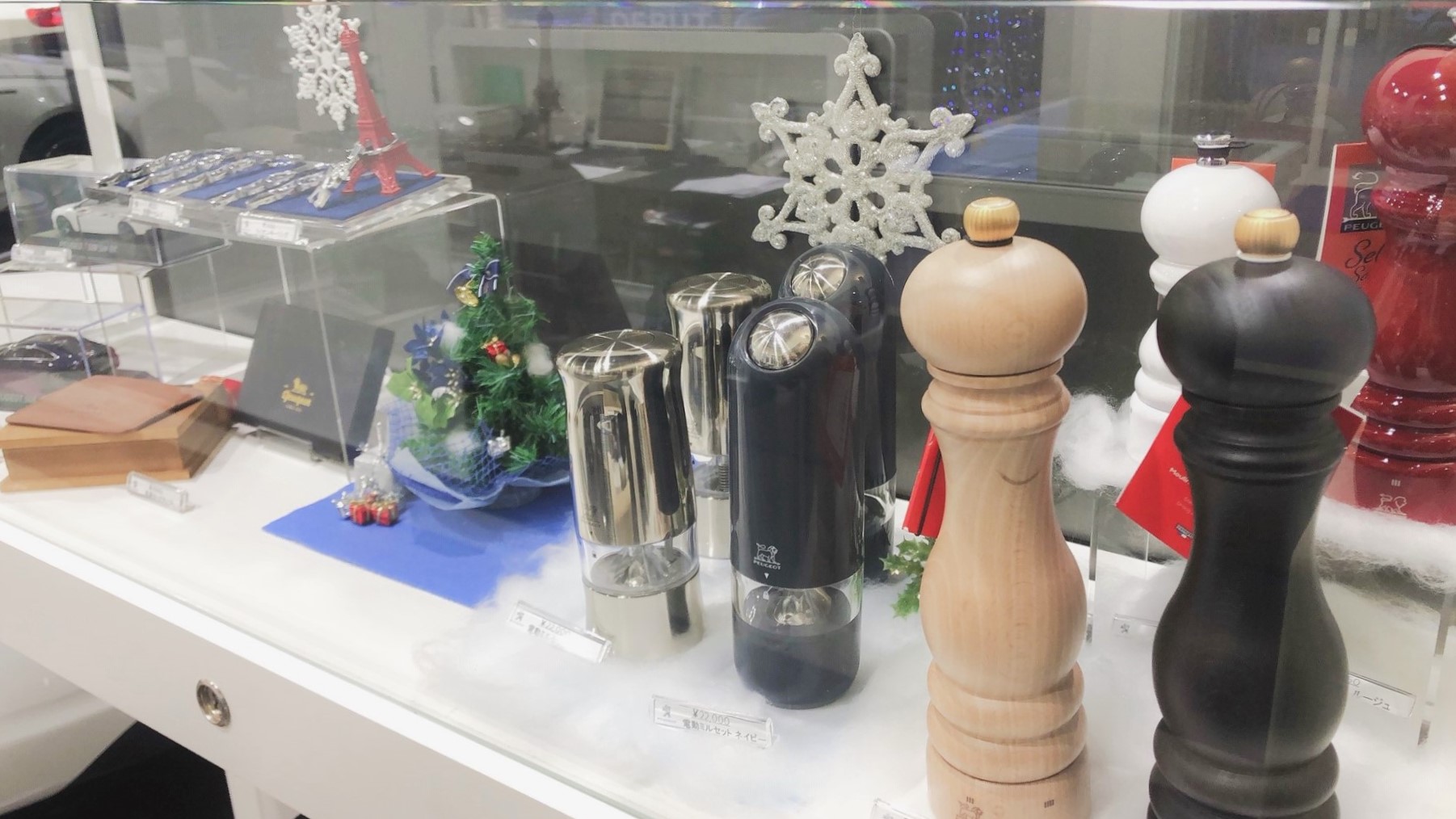 冬のブティック。