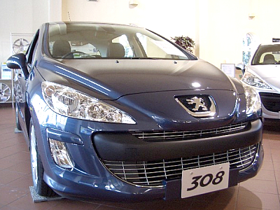 プジョー山形　期末決算フェア開催中！！