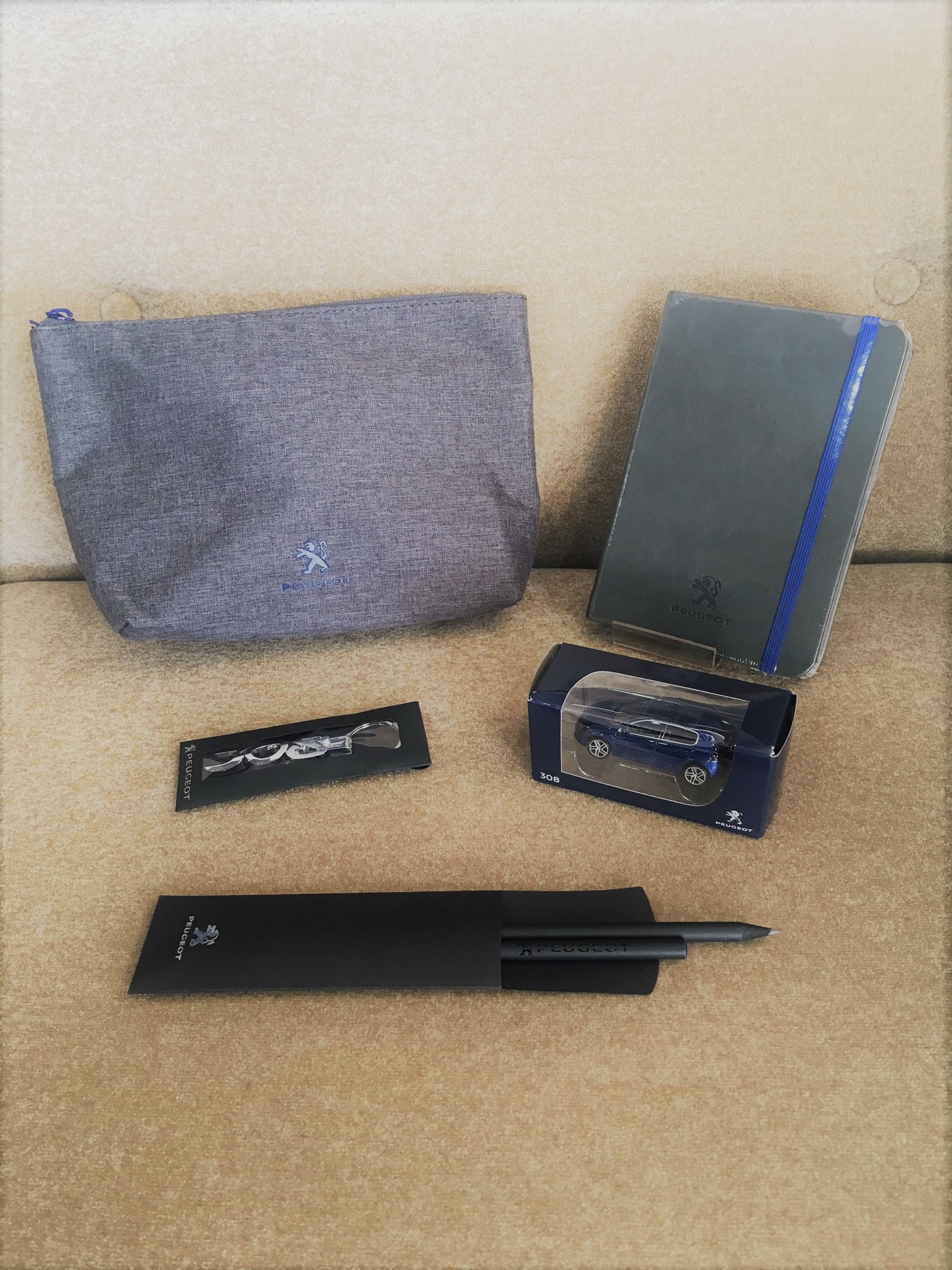 new308グッズ入荷しました
