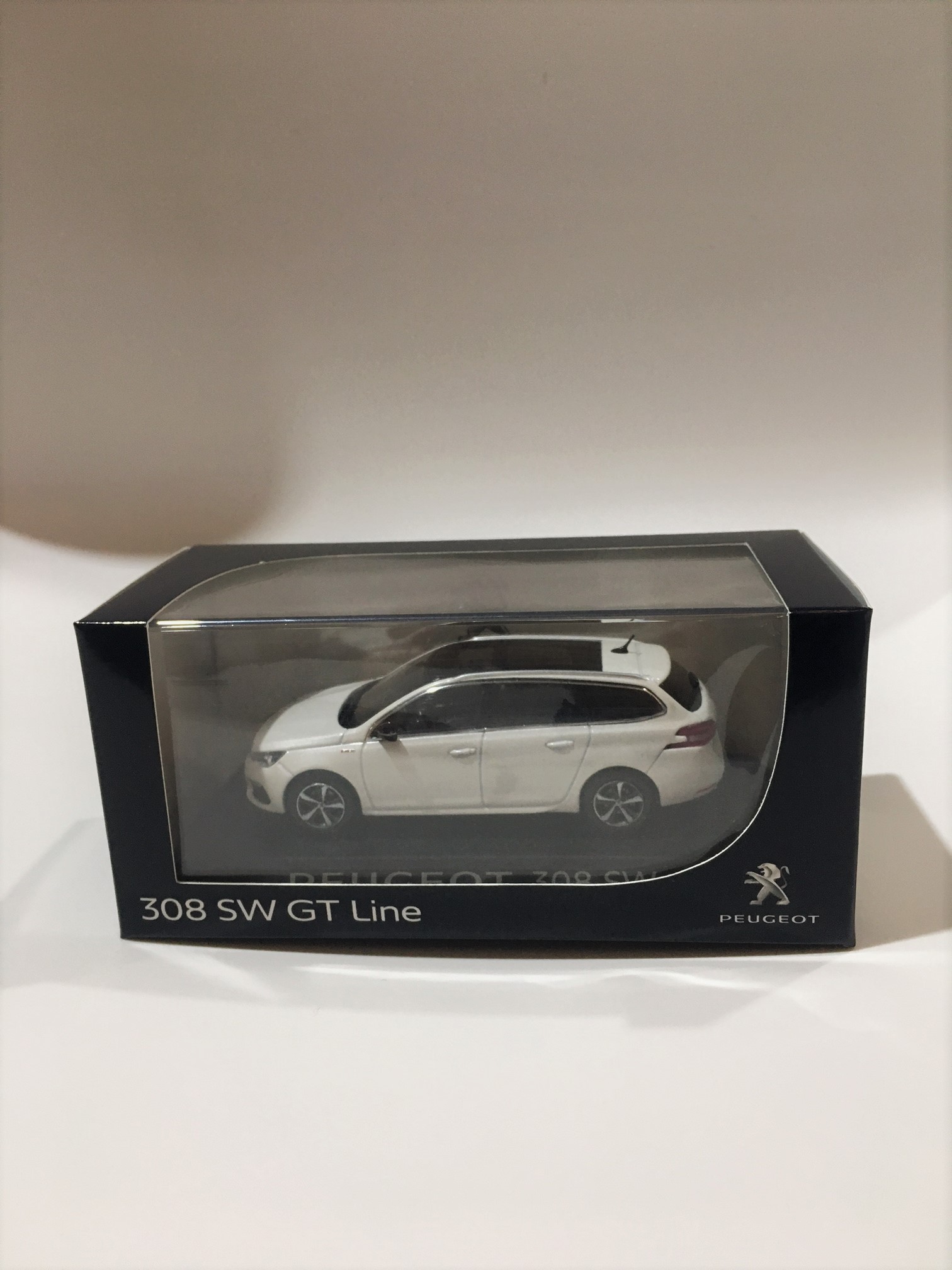new308ミニカー