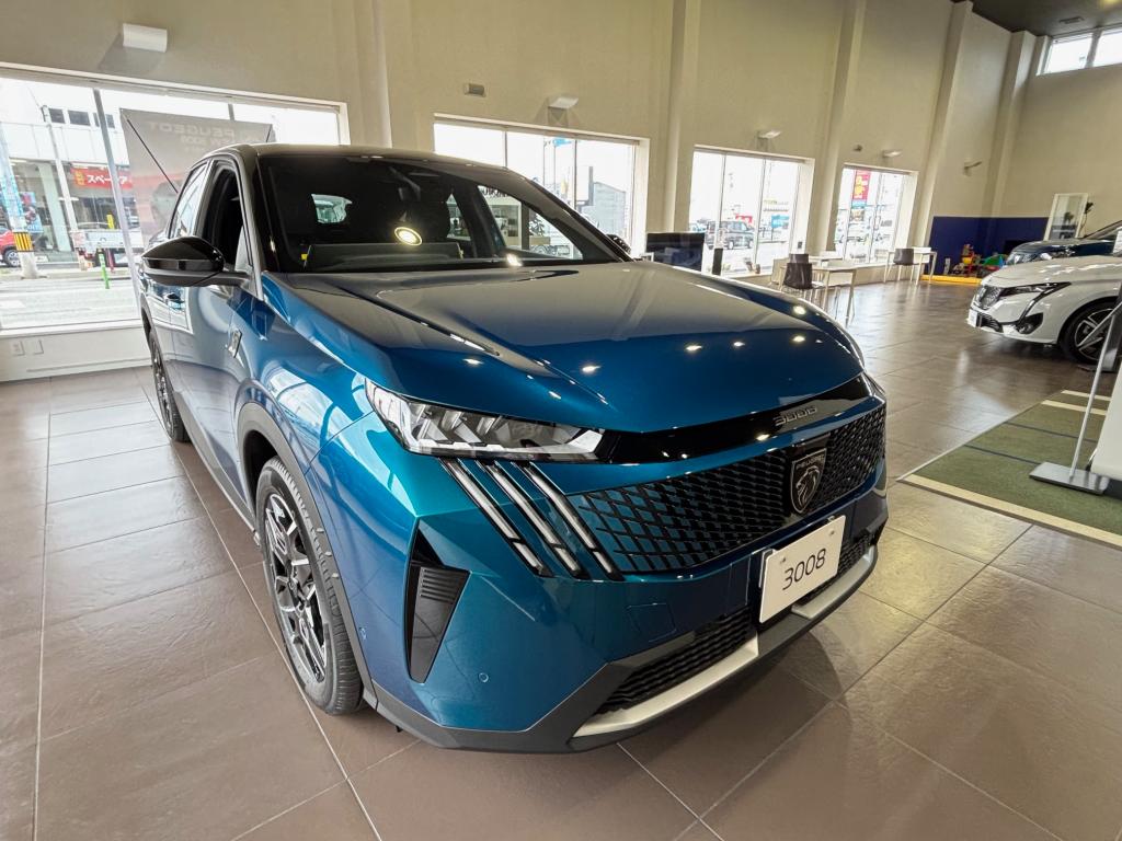 new3008デビュー！！